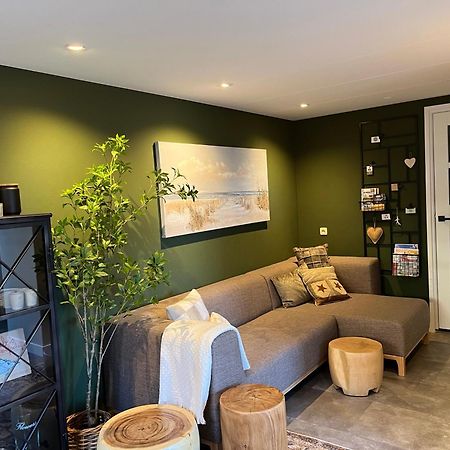 It Buthus Apartman Baaiduinen Kültér fotó